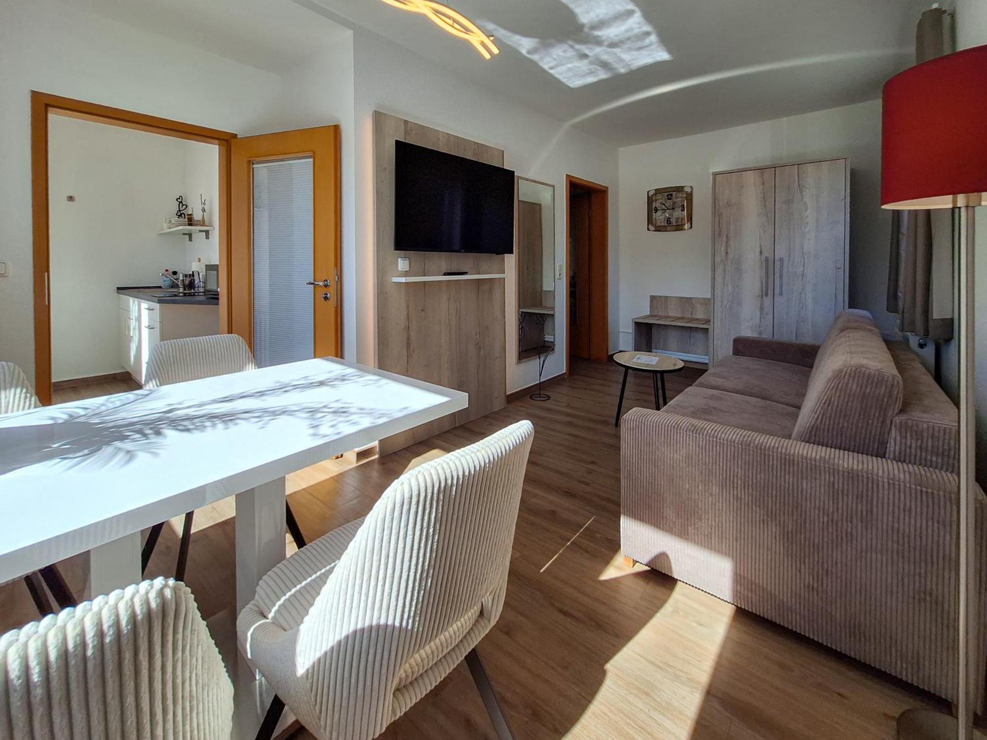 Hotel Zur Post Neubruchhausen Екстериор снимка