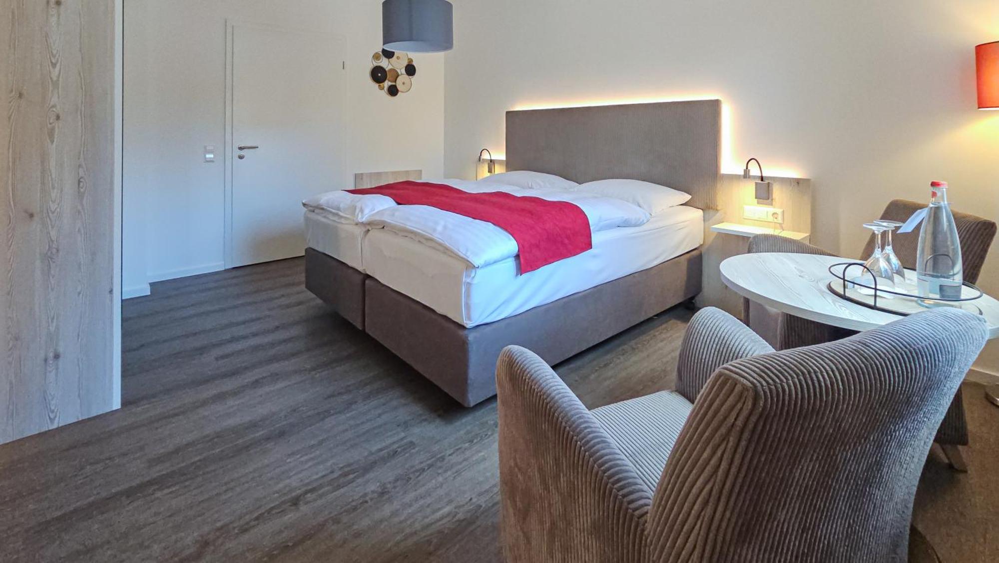 Hotel Zur Post Neubruchhausen Екстериор снимка