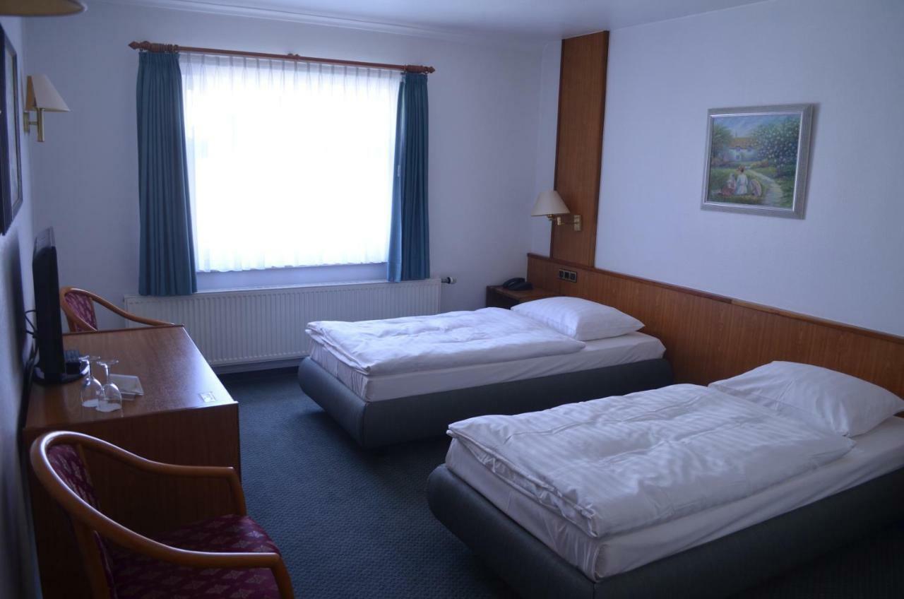Hotel Zur Post Neubruchhausen Екстериор снимка
